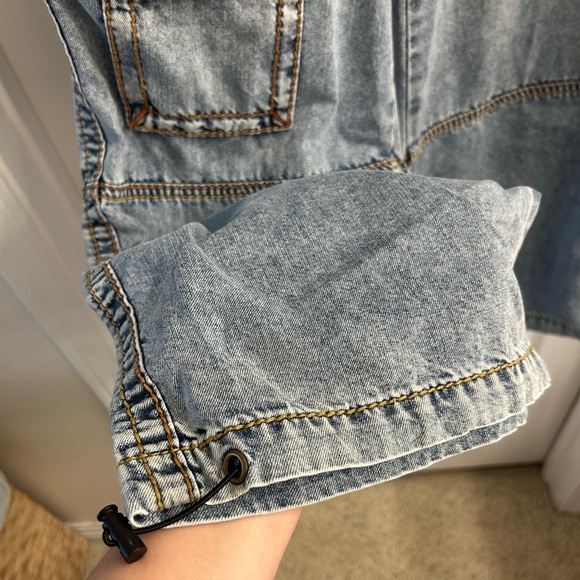 True Religion Baggy Cargo Jean - Picture 11 of 11